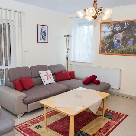 Sabine بيت للعطل *